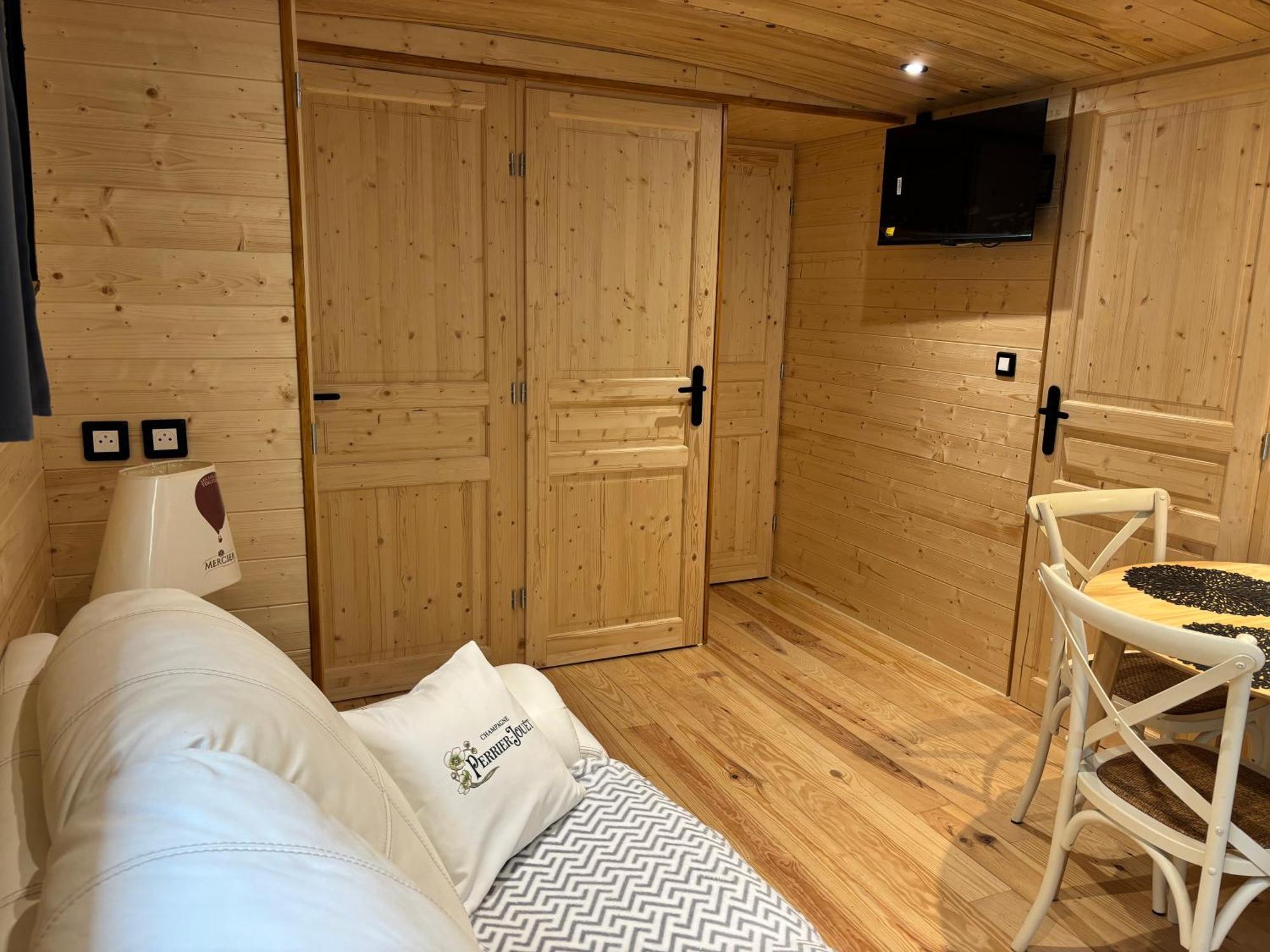 Apartament La Petalerie Épernay Zewnętrze zdjęcie